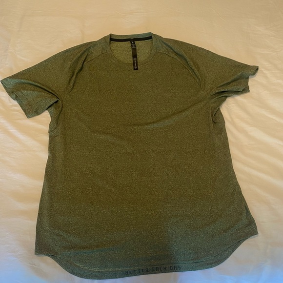 lululemon athletica Other - Men's Lululemon Drysense Training Short Sleeved Shirt Cedar Green XXL LikeNew